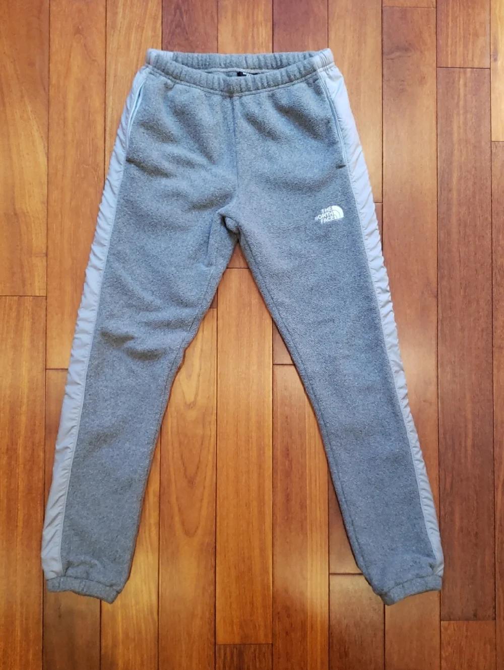 North Face Boy's Medium Fleece Pants. Gray